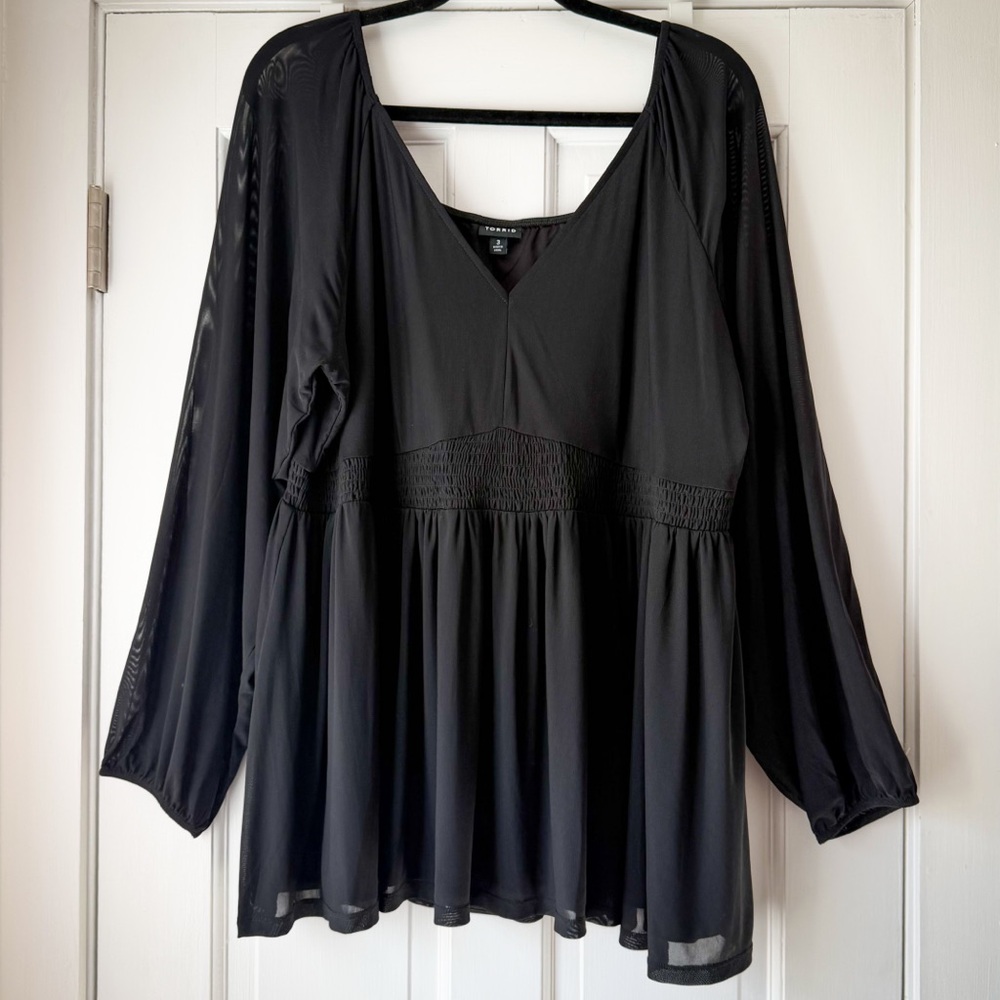 Torrid Size 3 Black Long-Sleeve Off-Shoulder Top